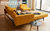 Splitback Sofa mit Armlehnen von Innovation